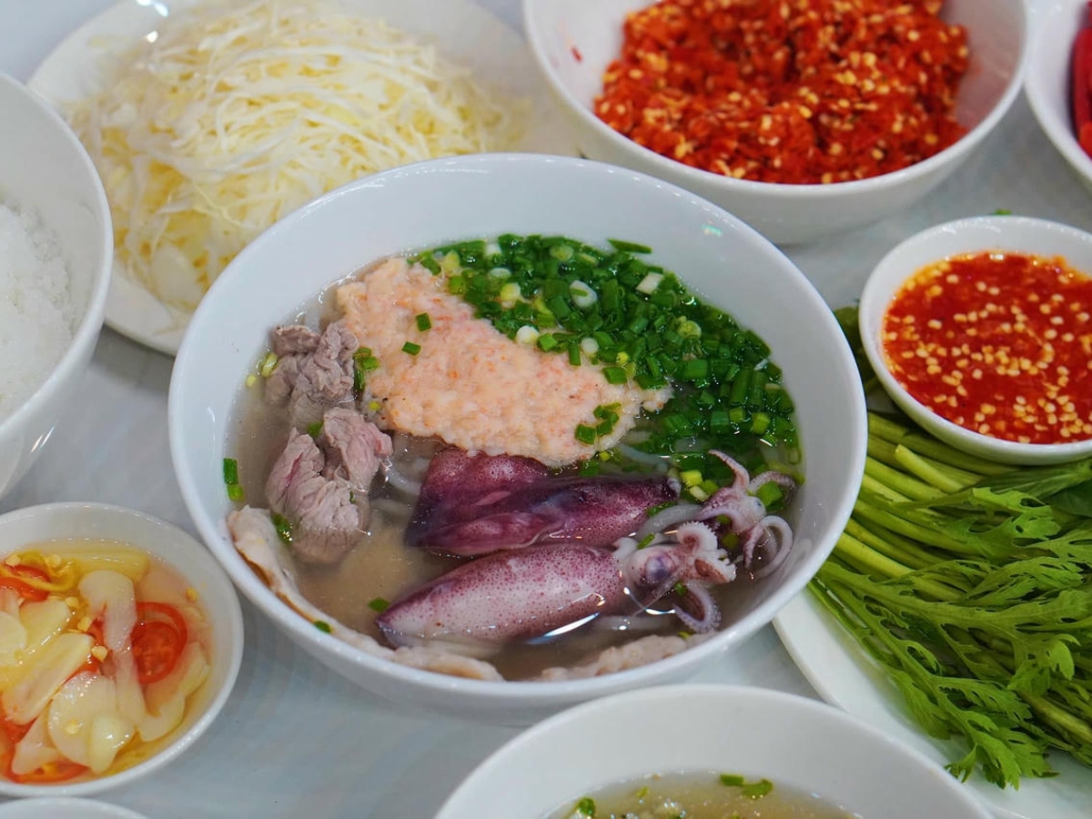 Kinh nghiệm khám phá và mua sắm tại chợ Gành Dầu (Phú Quốc)