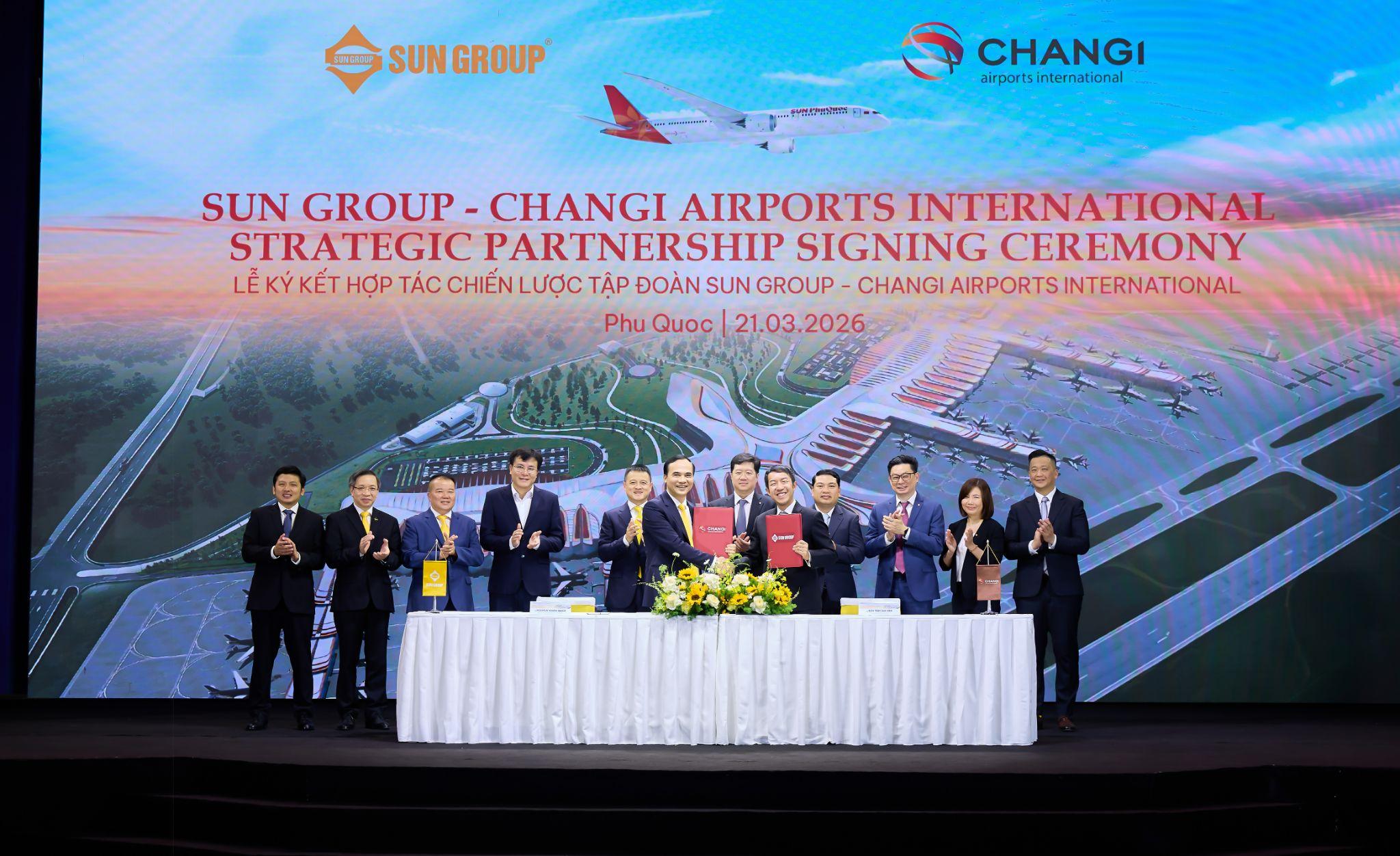 Sun Group and Changi Airports International sign strategic partnership to operate Phu Quoc Airport, pioneering the “airport destination” model in Vietnam